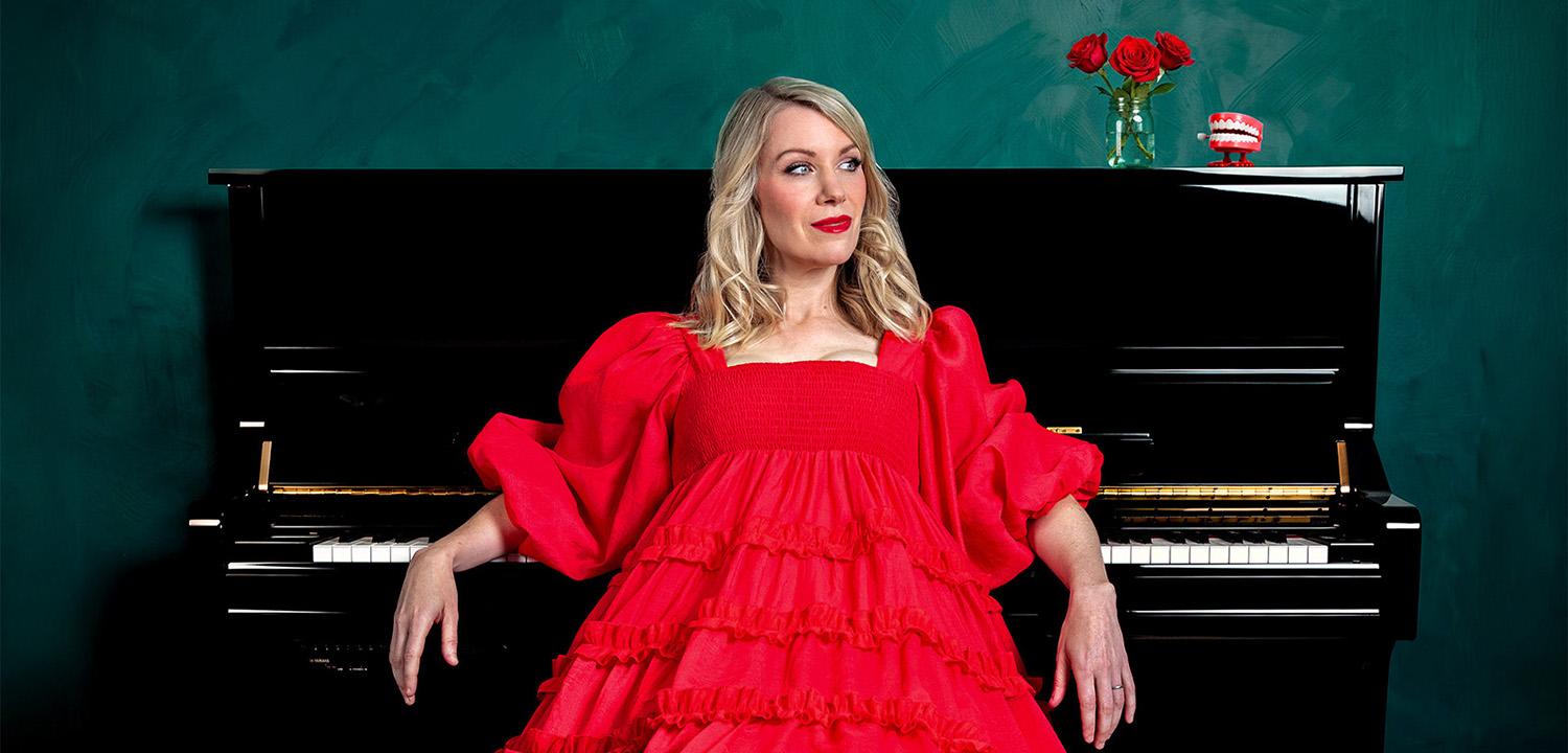 Photo of Rachel Parris